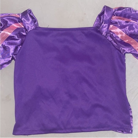 RAPUNZEL COSTUME PIT TO PIT 12.5 inches - Picture 3 of 5